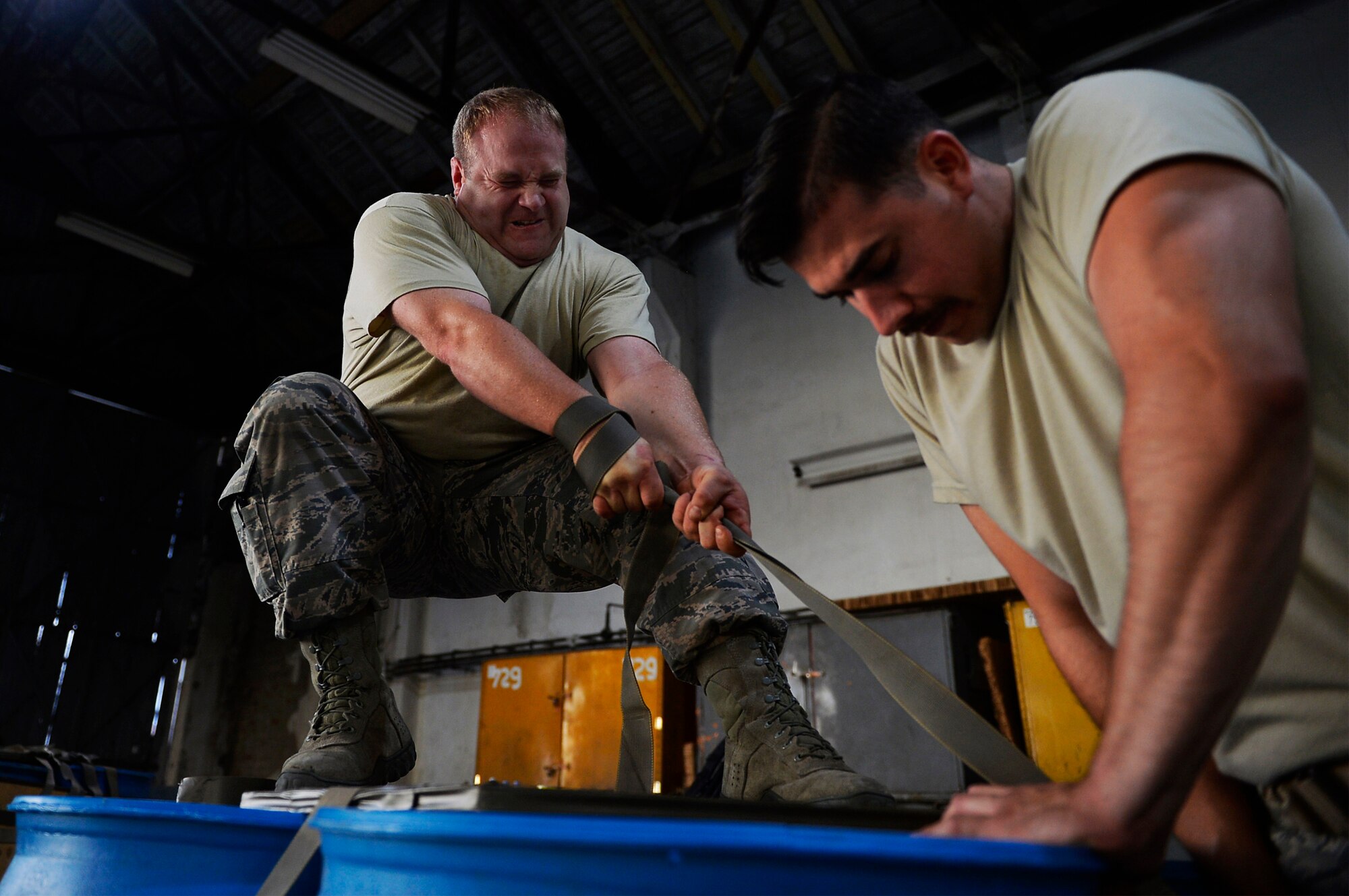 86th LRS Airmen rig it to win