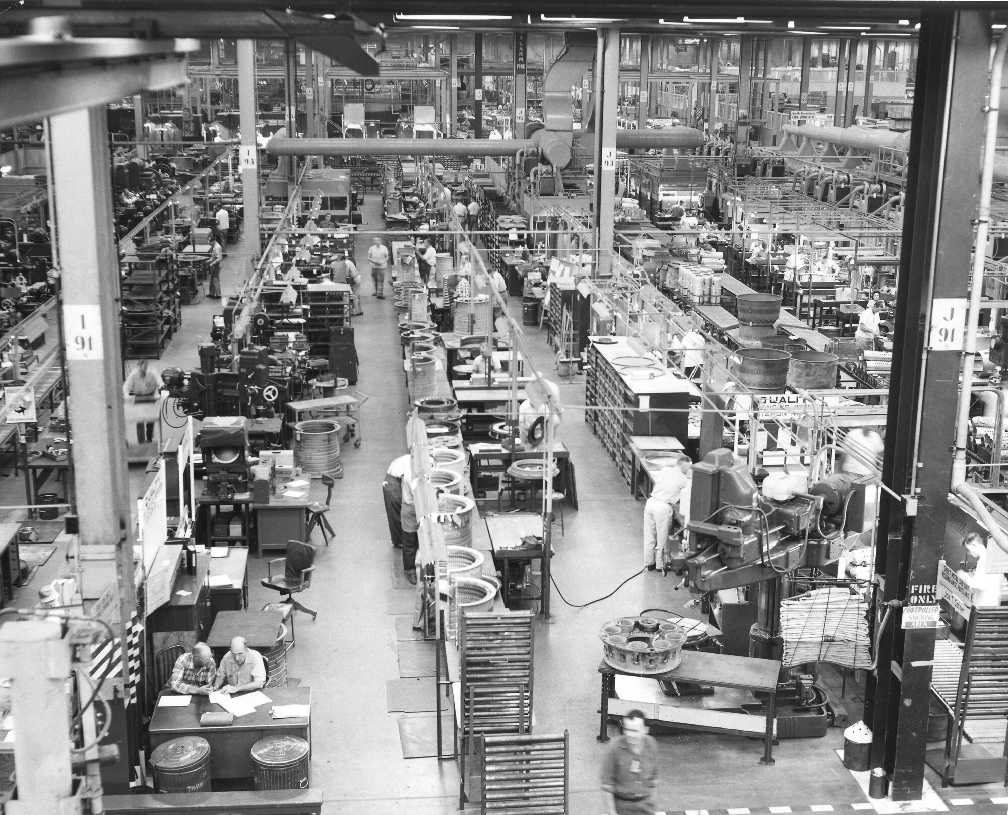 Bldg. 3001 work area in the early 1960s.