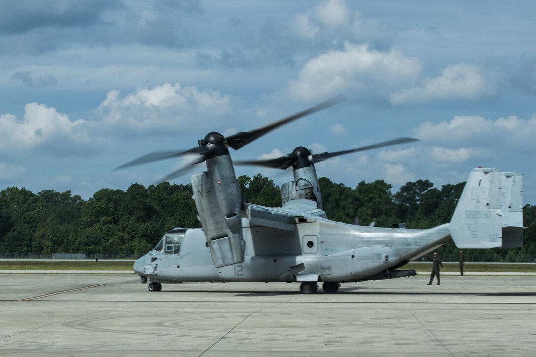 A U.S. Marine Corps MV-22B Osprey with Marine Medium Tiltrotor Squadron (VMM) 162 (REIN), 26th Marine Expeditionary Unit (MEU), prepares for takeoff in support of the Defense Support to Civil Authority (DSCA) mission at Marine Corps Air Station New River, N.C., Aug. 31, 2017.