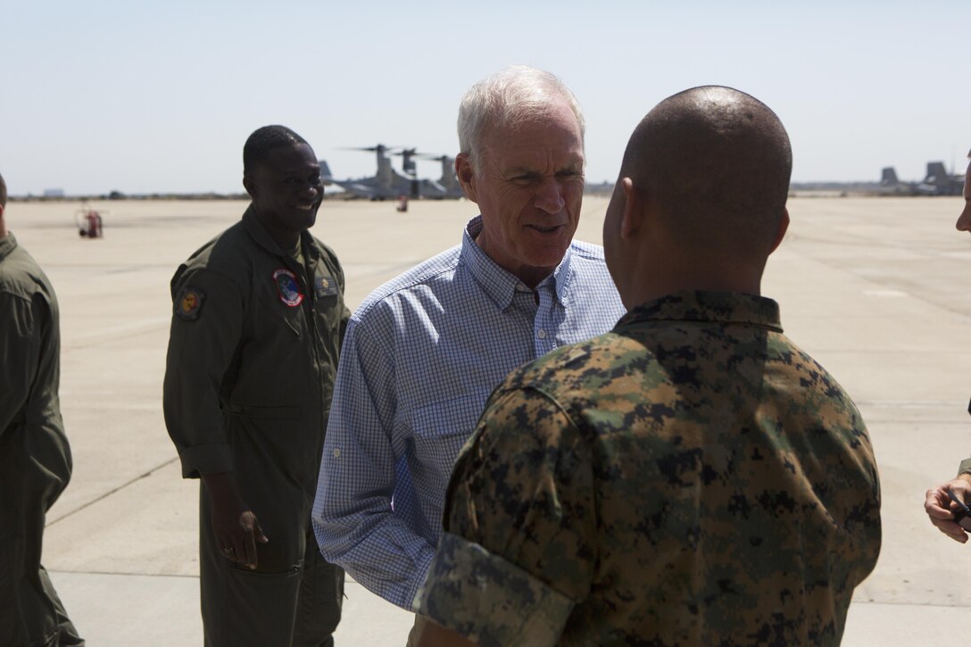 Secretary of the Navy visits MCAS Miramar