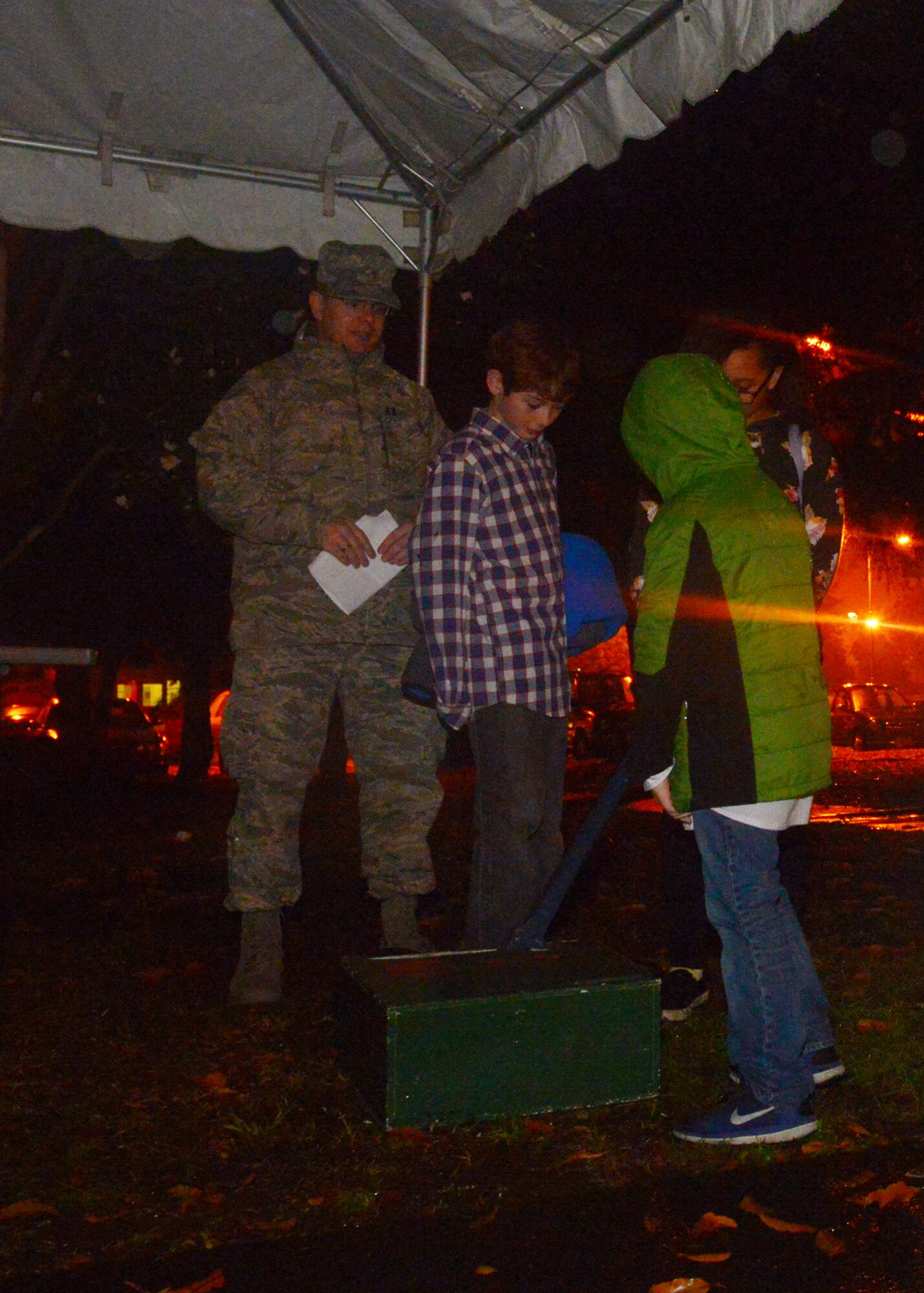 Yokota kicks off holiday season with annual Christmas tree lighting