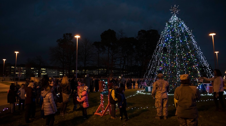 Ramstein Kicks Off Holiday Season With Christmas Tree