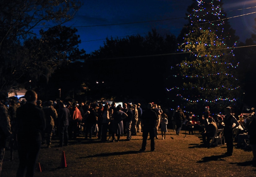 Families gathered to see a tree lighting celebration at Joint Base Charleston – Weapons Station, S.C., Nov. 30, 2017.