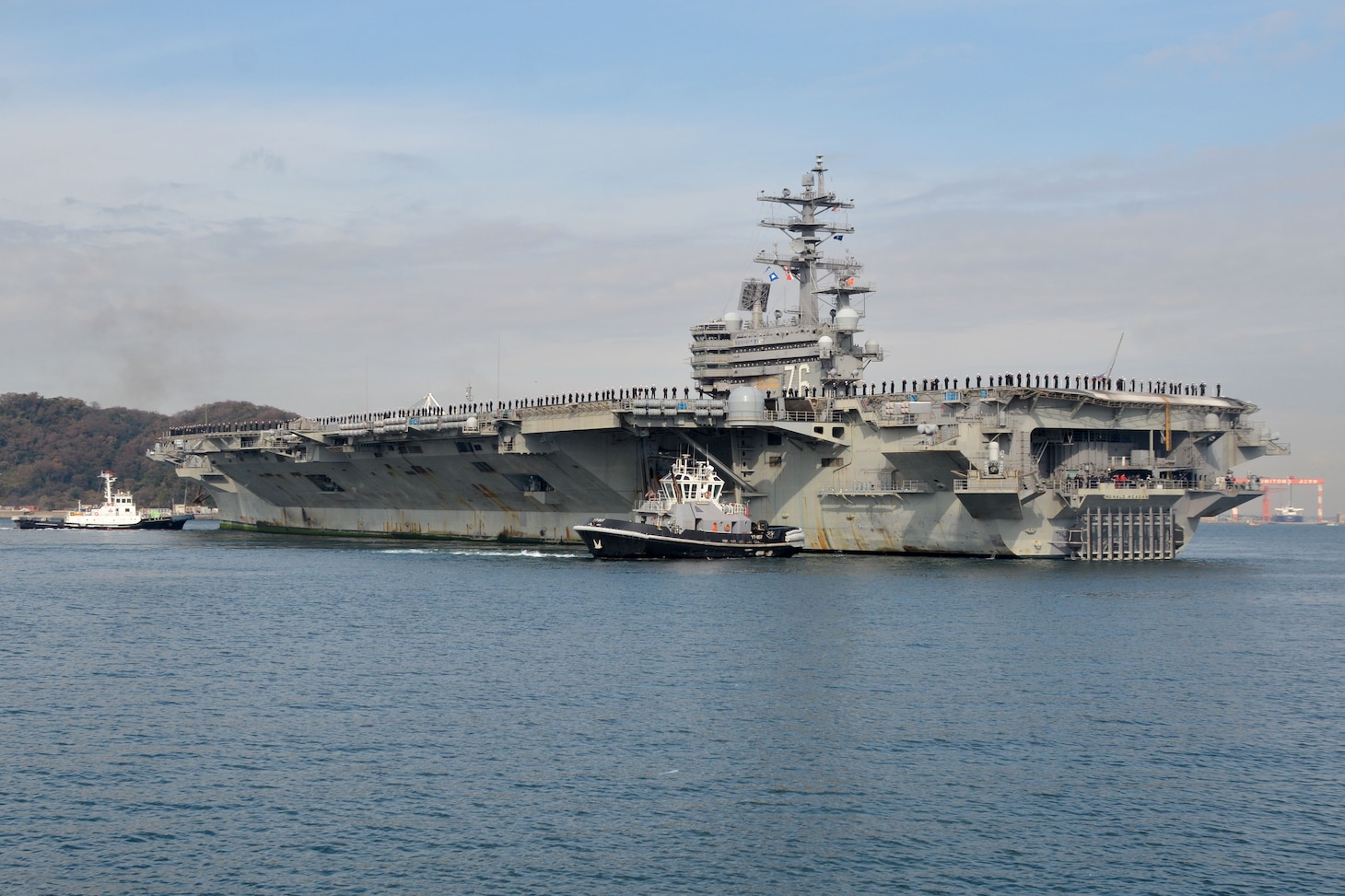 The U.S. Navy’s forward-deployed aircraft carrier USS Ronald Reagan (CVN 76) returns to Fleet Activities (FLEACT) Yokosuka following its 2017 patrol. FLEACT Yokosuka provides, maintains, and operates base facilities and services in support of 7th Fleet’s forward-deployed naval forces, 71 tenant commands, and 24,000 military and civilian personnel.