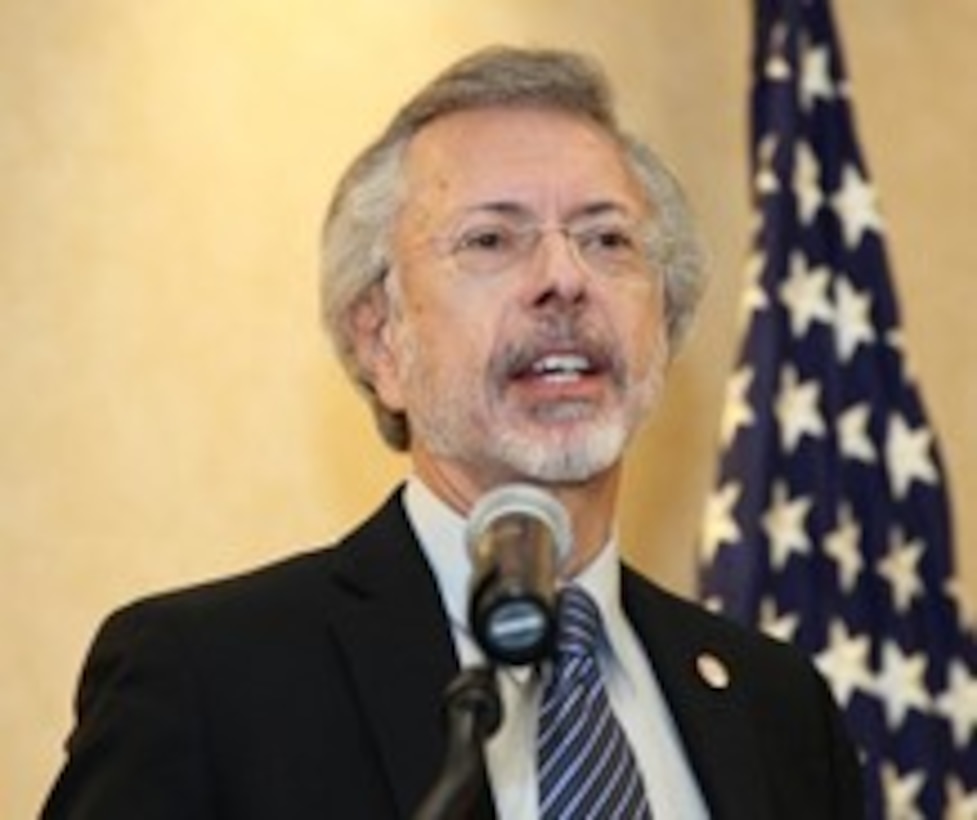 Robert Pietrowsky speaks after receiving the LTG John W. Morris Civilian of the Year Award at the National Awards Dinner on Sept. 13, 2013.