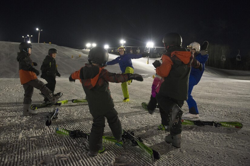 JBER Youth Programs offer Snow Sports Program > Joint Base Elmendorf