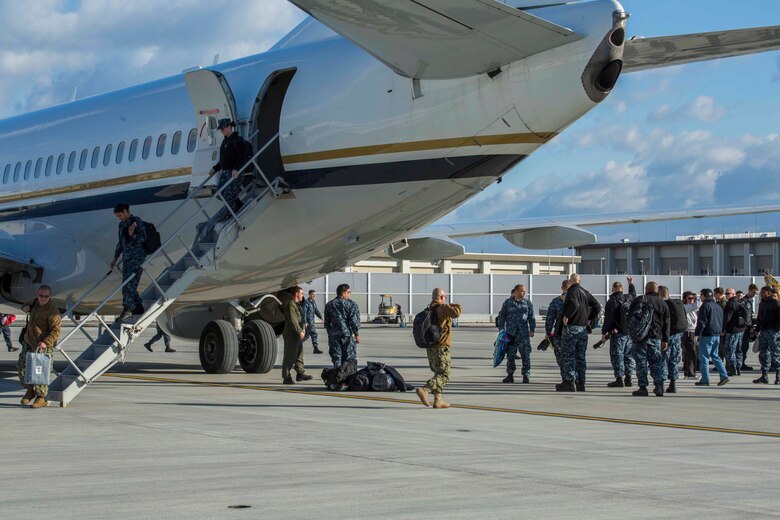 MCAS Iwakuni welcomes US Navy squadrons