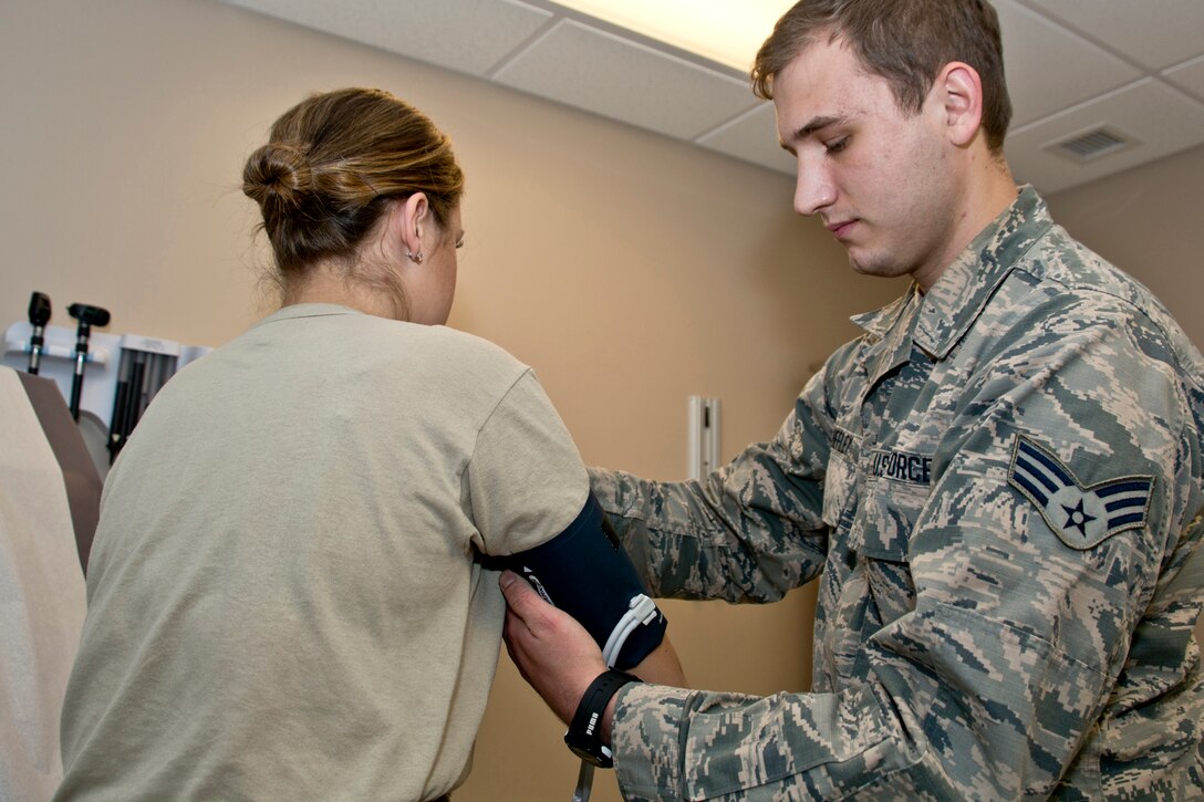U.S. Air Force Reserve Senior Airman Jonathan Hefley, aerospace medical service technician, 913th Aerospace medical Squadron, prepares to take a patient’s blood pressure Dec. 2, 2017, at Little Rock Air Force Base, Ark.