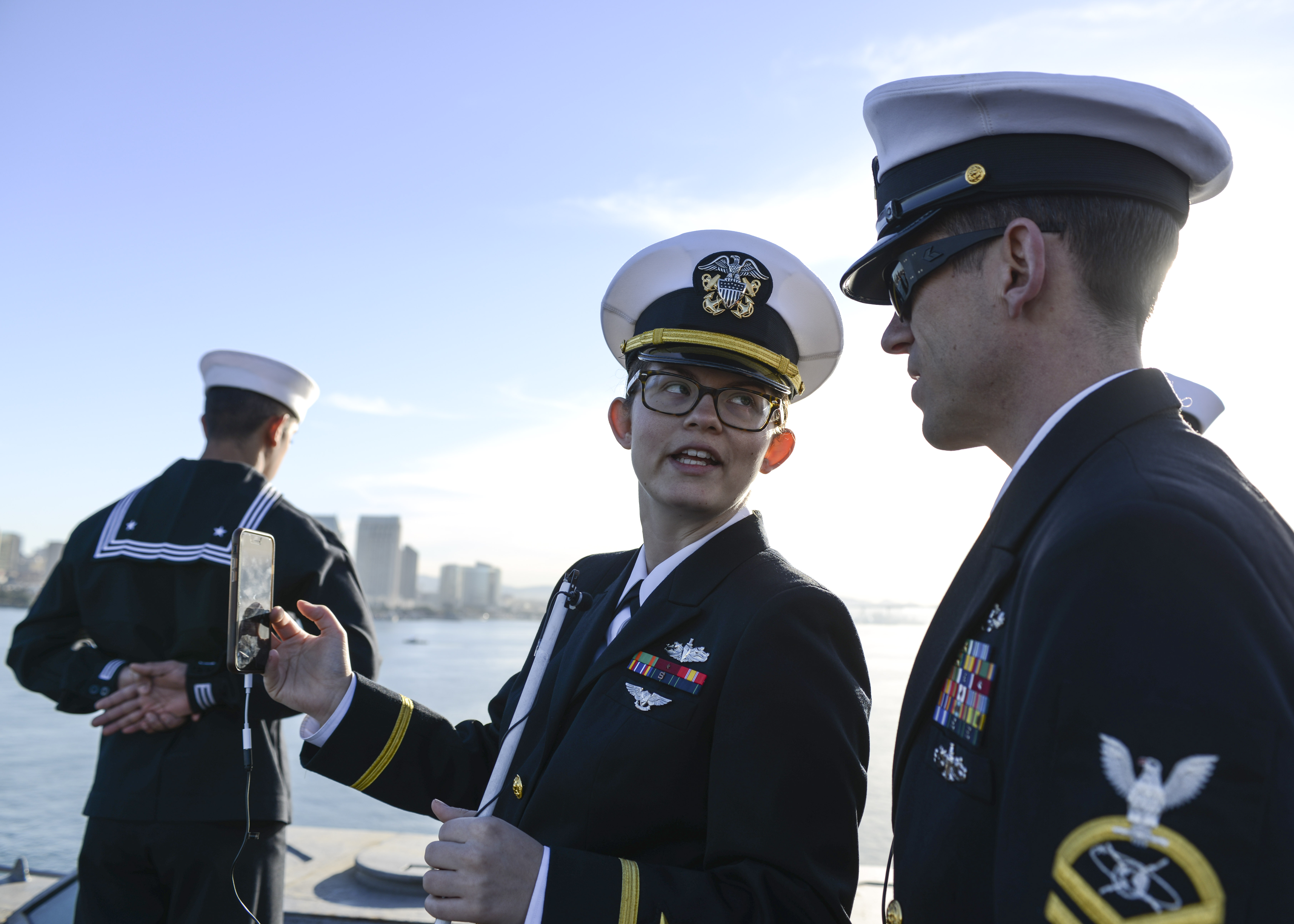 Ensigns Complete Junior Officer of the Deck Pilot Course to