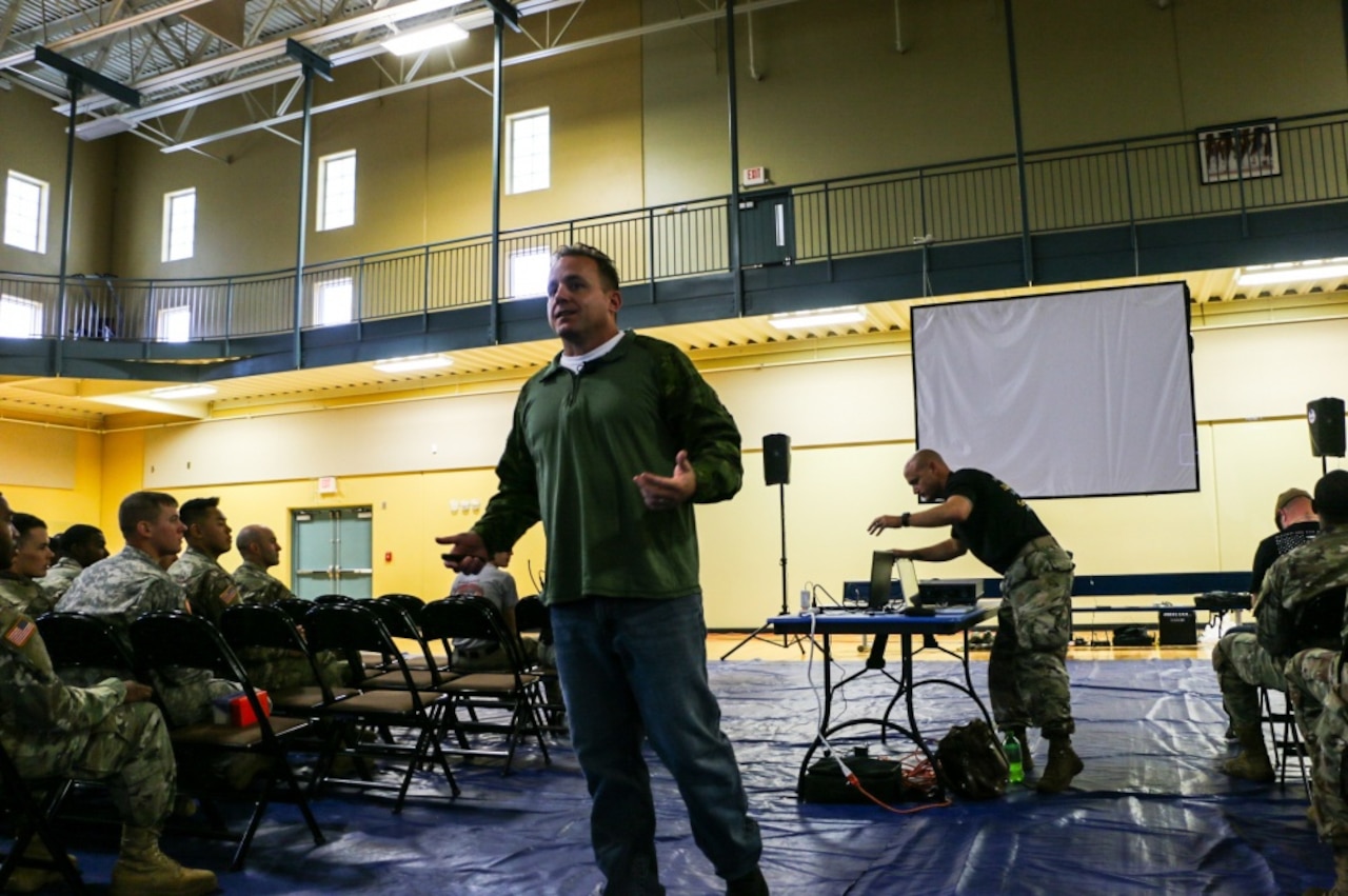 A veteran speaks to soldiers