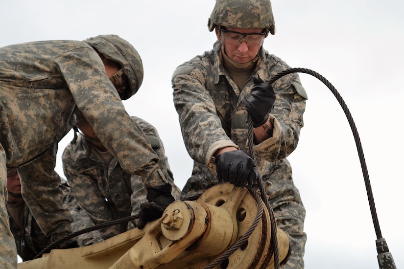 Instructors assigned to the 3rd Brigade, 94th Training Division train Soldiers to  rig and recover wheeled vehicles during a two-week course held at Regional Training Site-Maintenance, Fort Hood, Texas. Once completed, Soldiers will be assigned an additional skill identifier, an identification that highlights additional skills, training, and qualification a soldier has in addition to a military occupation specialty.