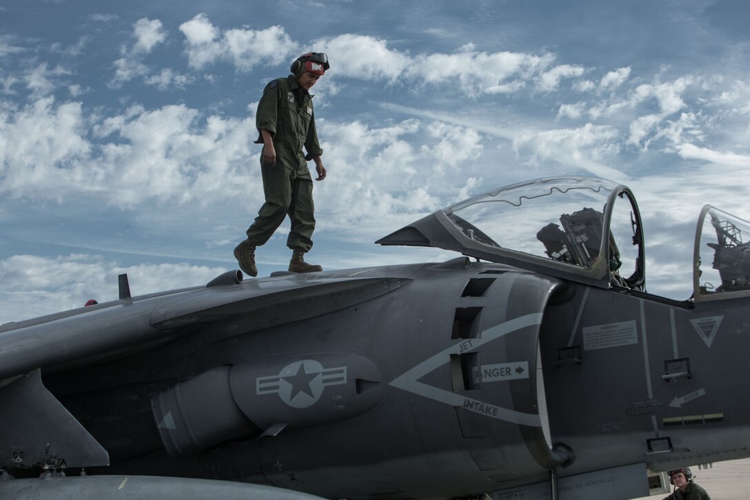 Lance Cpl. David Gaytan, an aircraft ordinance technician with Marine Attack Squadron (VMA) 214 removes ordnance from an AV-8B Harrier II during Exercise Winter Fury 18 at Marine Corps Air Station Miramar, Calif., Nov. 29. Marines prepared several Harriers to support Winter Fury 18, which spans several locations including Marine Corps Air-Ground Combat Center Twentynine Palms, Marine Corps Base Camp Pendleton, MCAS Miramar and MCAS Yuma, Ariz. (U.S. Marine Corps photo by Lance Cpl. Nadia J. Stark/Released)