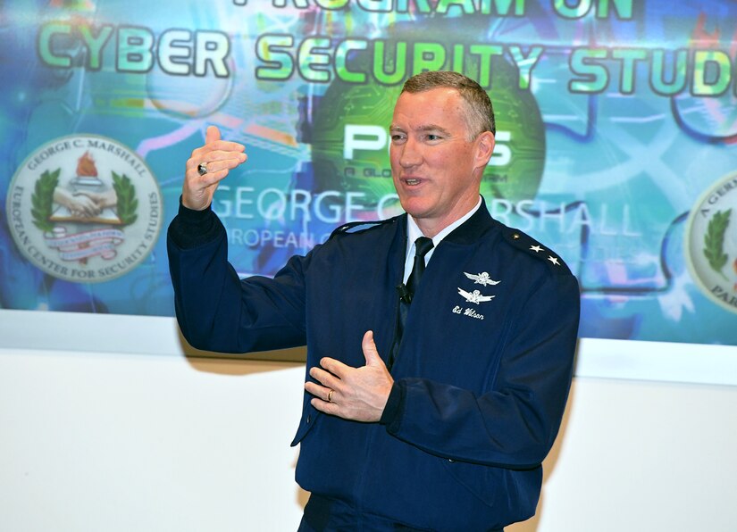An Air Force General Speaks to cyber students