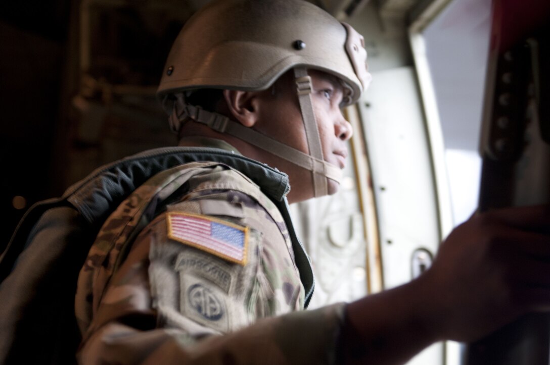 Joint Training Earns Soldiers Foreign Wings