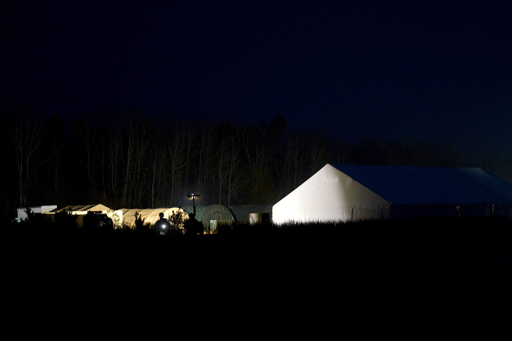 U.S. Airmen assigned to the 20th Fighter Wing conduct nighttime operations at Poinsett Electronic Combat Range, near Wedgefield, S.C., Dec. 6, 2017.