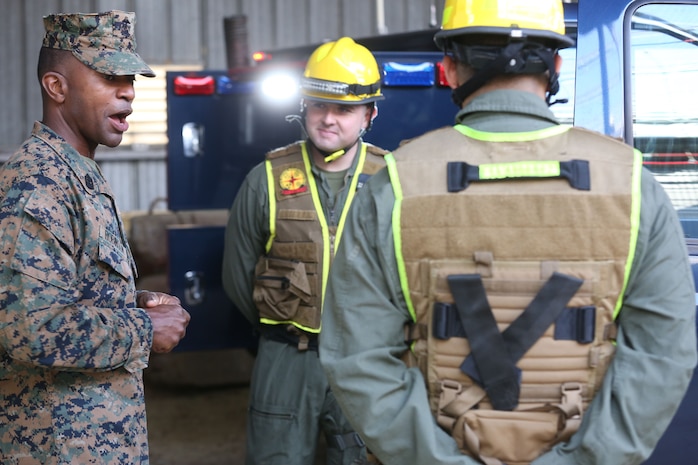 NAVAL SUPPORT FACILITY INDIAN HEAD, Md. – Lt. Gen. Mark A. Brilakis, Commander of U.S. Marine Corps Forces Command, MARFORCOM, received a tour of Naval Support Facility Indian Head and Annex Stump Neck during his visit with MARFORCOM subordinate element Chemical Biological Incident Response Force, CBIRF, Nov. 30, 2017. During his visit he received briefs from CBIRF command staff, toured facilities used by CBIRF, talked to CBIRF Marines and Sailors, and received a demonstration of the response force’s capabilities in case of a crisis. (Official USMC Photos by Staff Sgt. Santiago G. Colon Jr.)