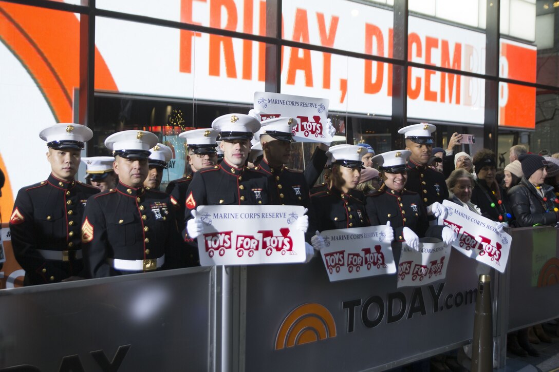 Marine Forces Reserve sponsors the 70th anniversary season of Toys for Tots