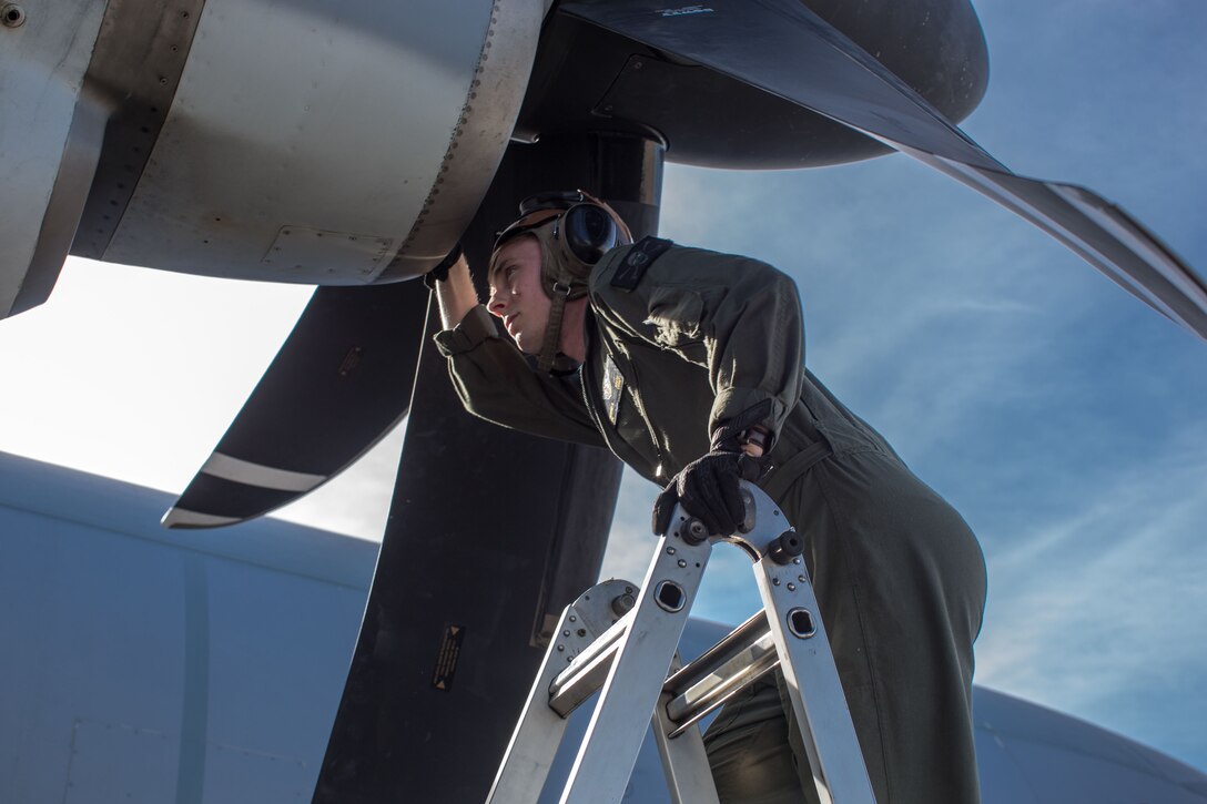 KC-130J gets ready for Winter Fury 18