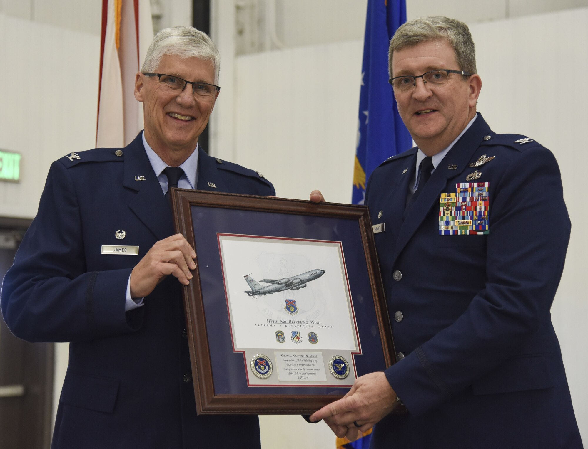 117TH AIR REFUELING WING CHANGE OF COMMAND