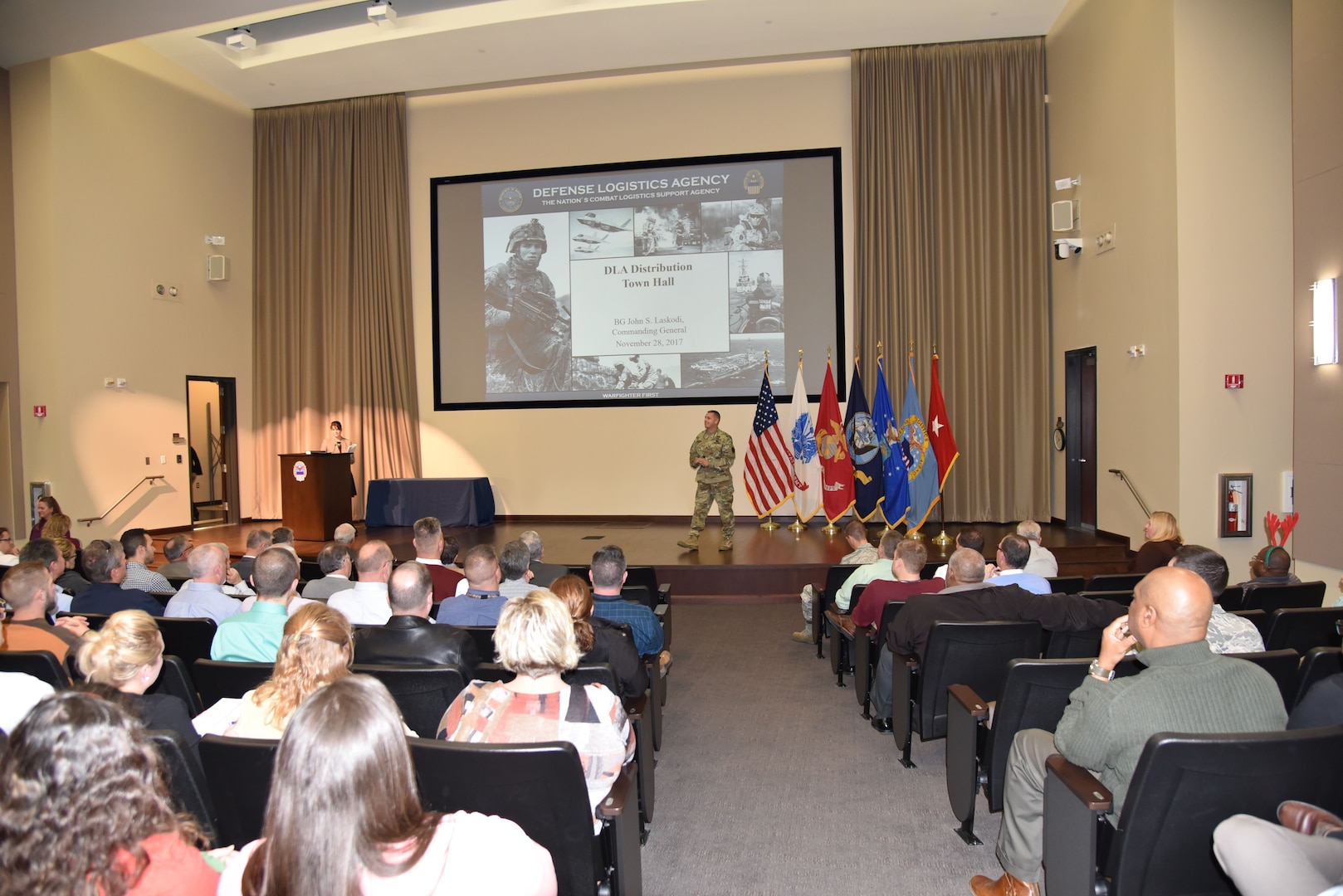 Distribution commanding general introduces DLA Director’s strategic plan in annual town hall meeting