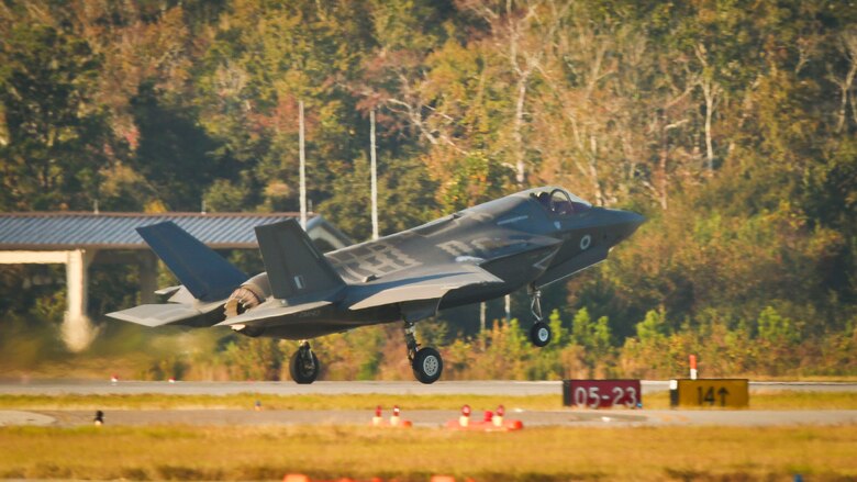 An F-35B Lightning II Joint Strike Fighter takes off from Marine Corps Air Station Beaufort, Nov. 6. The Airborne Tactical Advantage Company is training with Marine Fighter Attack Training Squadron 501 for the next two weeks to support new and transition pilots in their certification for the F-35B. The pilot is with VMFAT-501, Marine Aircraft Group 31.