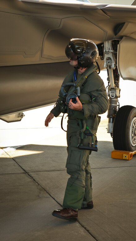 Capt. Jorge Couto conducts pre-flight checks aboard Marine Corps Air Station Beaufort, Nov. 6. The Airborne Tactical Advantage Company is training with Marine Fighter Attack Training Squadron 501 for the next two weeks to support New and transition pilots in their certification for the F-35B Lightning II Joint Strike Fighter. Couto is a pilot with VMFAT-501, Marine Aircraft Group 31.