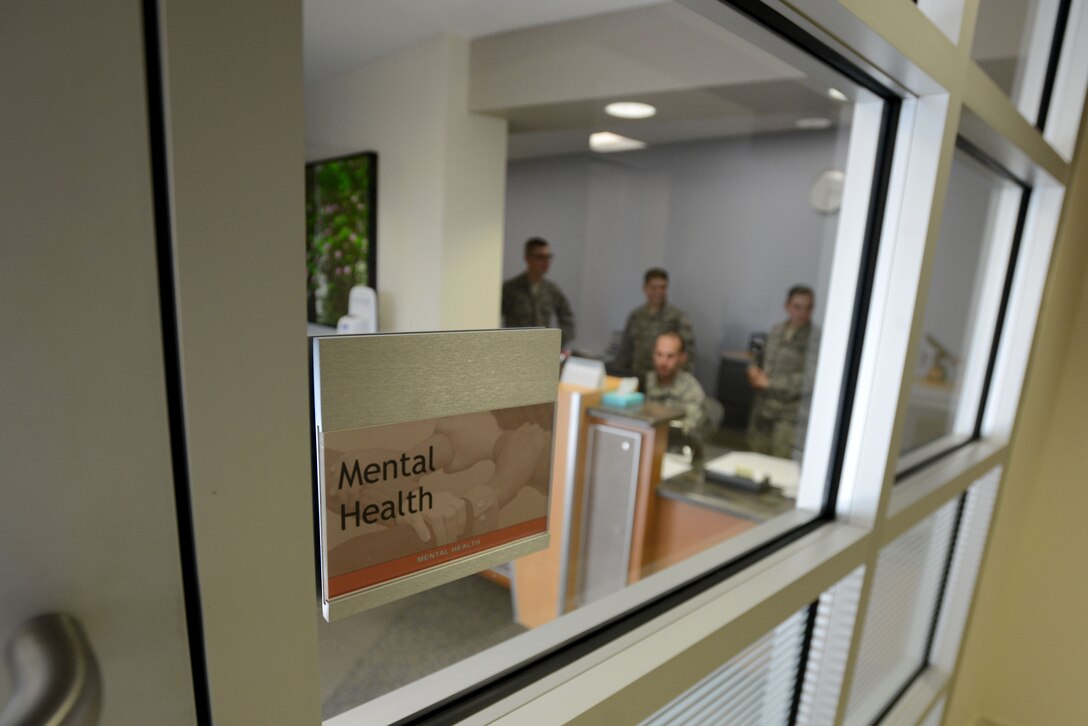 Airmen from the 20th Medical Group Mental Health Flight prepare for appointments at Shaw Air Force Base, S.C., Dec. 4, 2017.