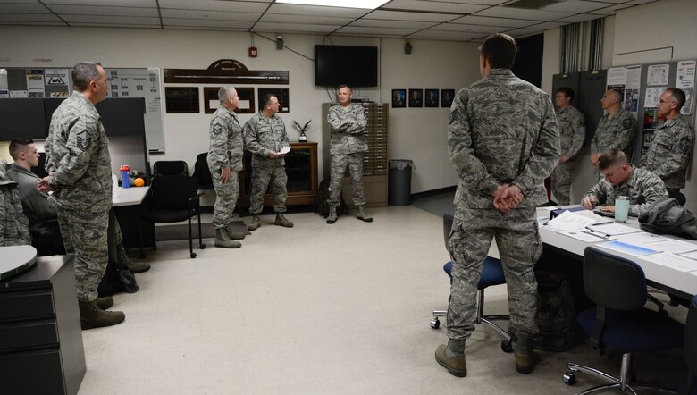 Chief Master Sgt. Richard D. King, 1st Air Force command chief, met with Airmen with the 115th Fighter Wing at the 115th FW in Madison, Wis., Dec. 3, 2017. King came to the wing to speak with Airmen and to discover what they need to accomplish their jobs more effectively. He also spent time thanking Airmen for their achievements, including temporary deployments helping those suffering from recent hurricane damage. (Air National Guard photo by Tech. Sgt. Andrea F. Rhode)