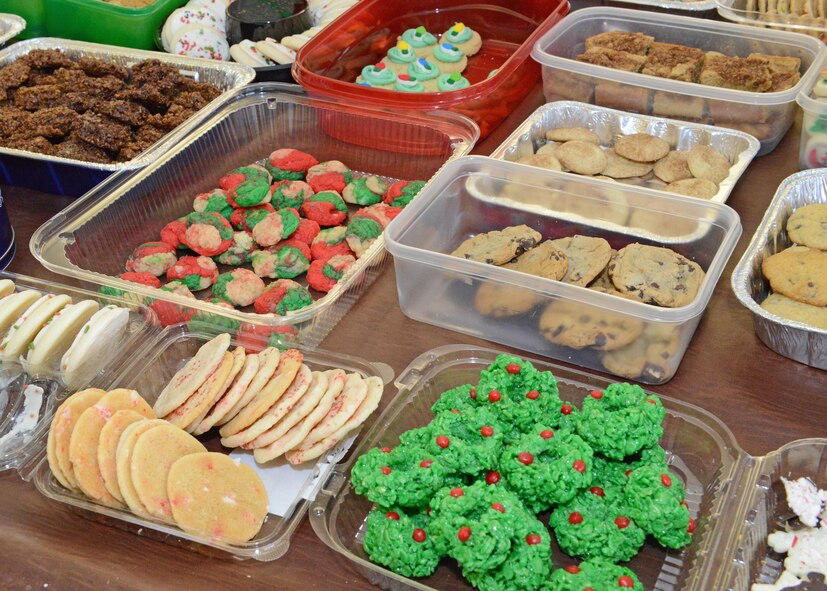 Holiday cookies for Edwards Airmen