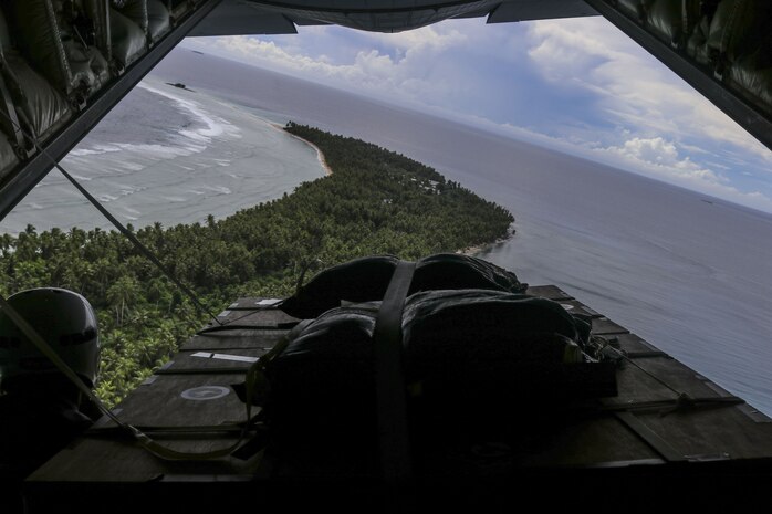 USAF, RAAF, JASDF complete first Operation Christmas Drop 2017 sortie
