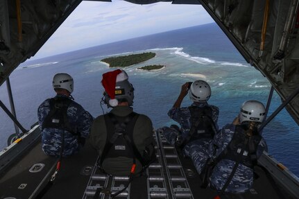 USAF, RAAF, JASDF complete first Operation Christmas Drop 2017 sortie