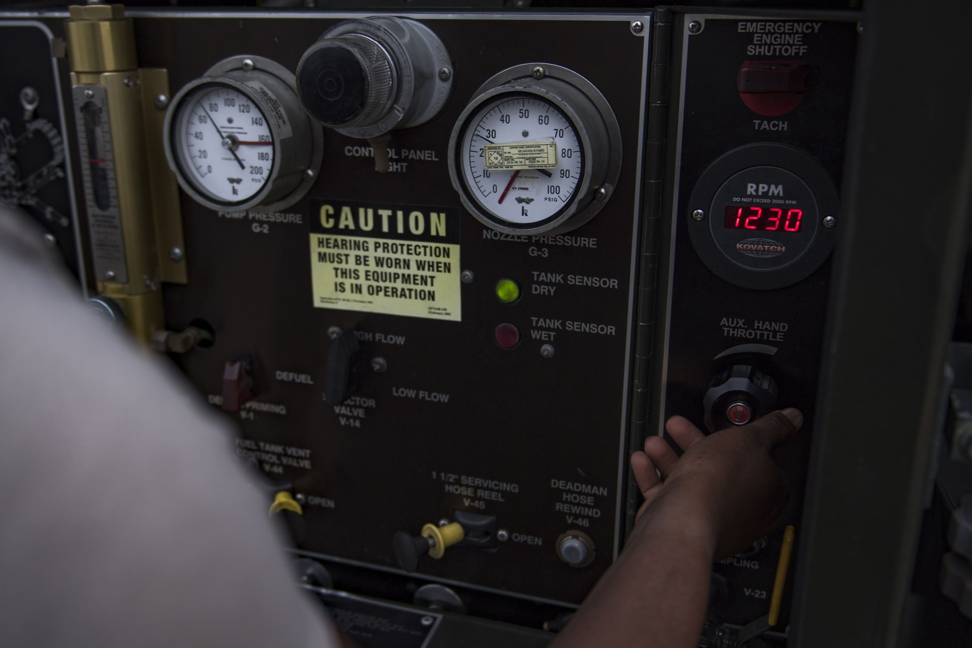 Airman 1st Class Ramauro Bey, 23d Logistics Readiness Squadron fuels distribution operator, uses a R-11 refueling truck to refuel an A-10C Thunderbolt II, Dec. 8, 2017, at Moody Air Force Base, Ga. Team Moody uses this style of refueling to eliminate the need of extra maintenance and to extend pilot’s training time per flight. (U.S. Air Force photo by Senior Airman Daniel Snider)