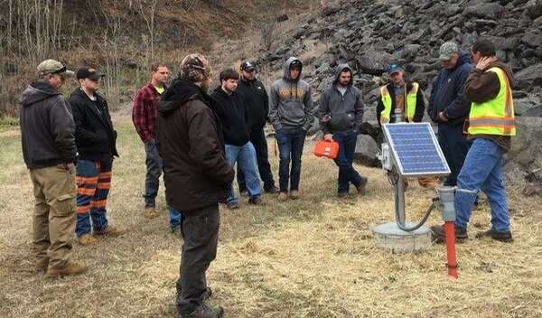 The R. D. Bailey Lake Dam was recently updated with new technology: automated piezometers which were installed on December 9, 2017.