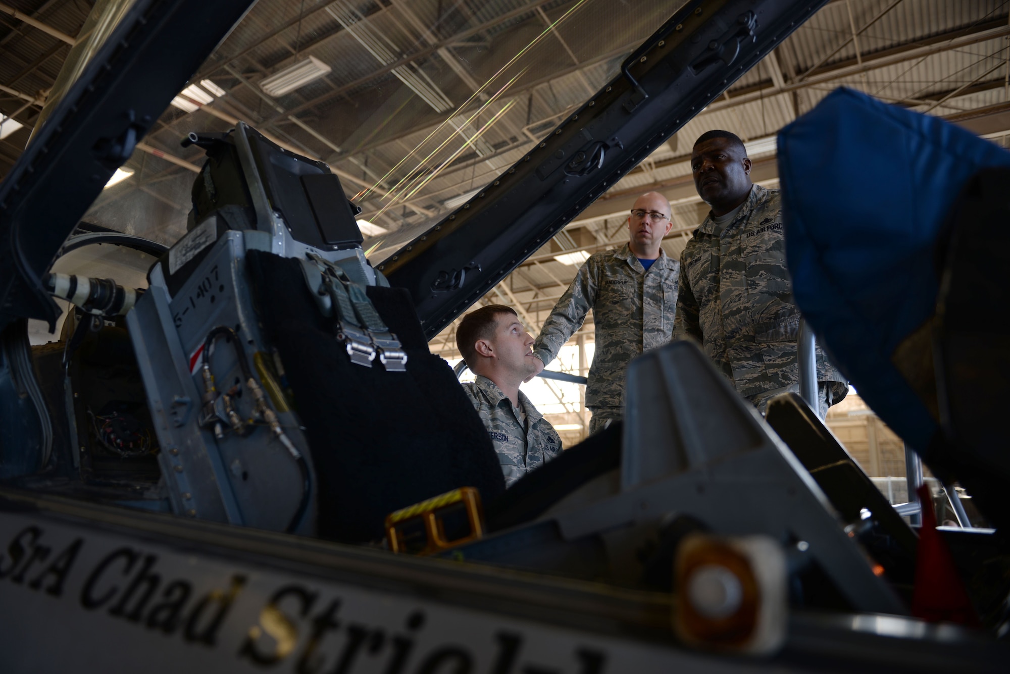 Thunderbolts Pursue F 16 Seat Raise Initiative Luke Air Force Base Article Display