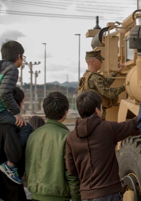 Marine Wing Support Squadron (MWSS) 171 hosted a Christmas party for a local orphanage at Marine Corps Air Station Iwakuni, Japan, Dec. 17, 2017.
