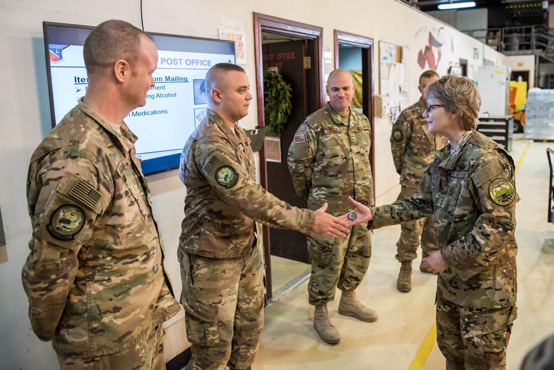Commander of the Air Force Reserve Command visits AUAB