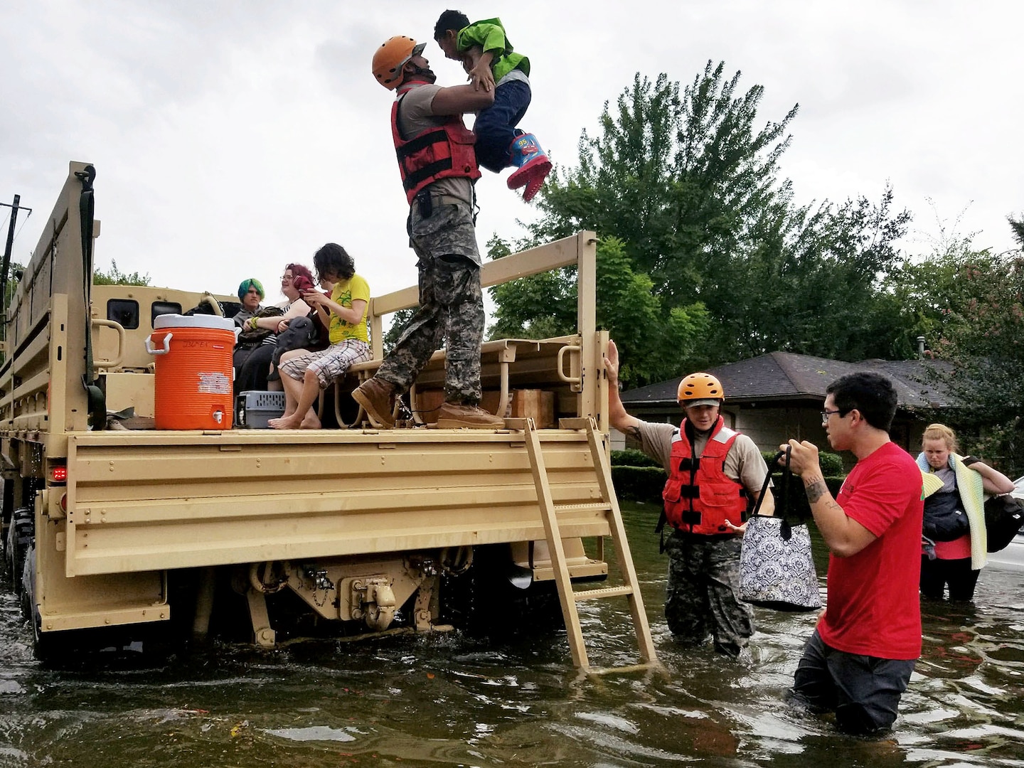 U.S., Mexican Civilian First Responders Complete Water Search and Rescue  Training > U.S. Northern Command > Article