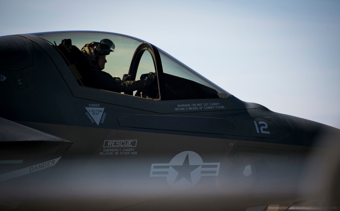 An F-35B Lightning II with Marine Fighter Attack Squadron 211 (VMFA-211) demonstrates its capabilities during  the 2017 Yuma Airshow at Marine Corps Air Station Yuma, Ariz., Saturday, March 18, 2017. (U.S. Marine Corps photo taken by Sgt. Travis Gershaneck)