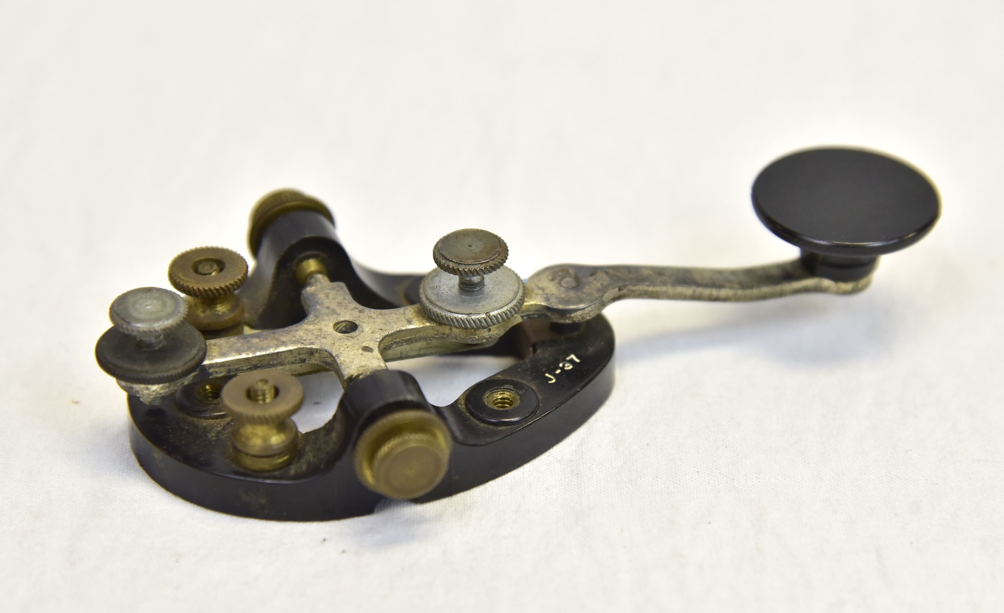 Plans call for this artifact to be displayed near the B-17F Memphis Belle™ as part of the new strategic bombardment exhibit in the WWII Gallery, which opens to the public on May 17, 2018. J-37 telegraph key used by bomber radio operators to send Morse code messages over long distances.