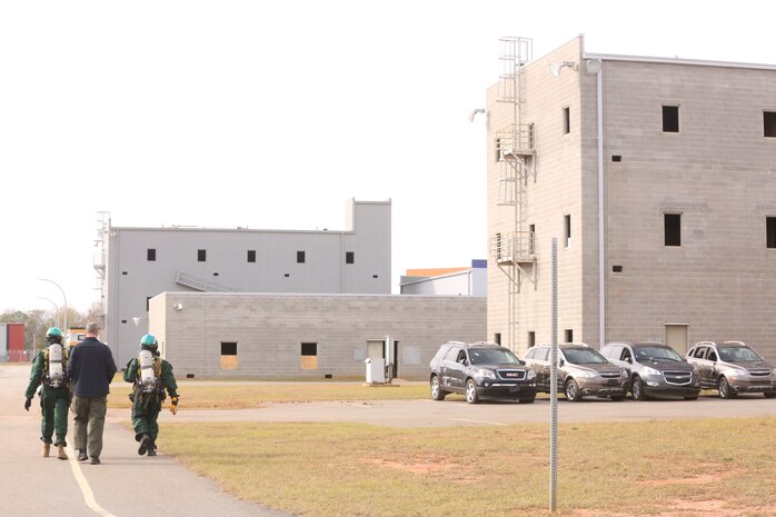 PERRY, Ga. – Decontamination Platoon and Identification and Detection Platoon with Chemical Biological Incident Response Force, CBIRF, U.S. Marine Corps Forces Command, executed Advanced Decontamination/ Identification and Detection Training at Guardian Centers, Perry, Ga., Dec. 11-14, 2017. During the week-long training the platoons refined their skills in setup and breakdown of decontamination sites, decontamination of role players, and identification and detection of known agents in several scenarios including mass casualty, radiation scenario and a subway scenario.  (Official USMC Photos by Staff Sgt. Santiago G. Colon Jr.)