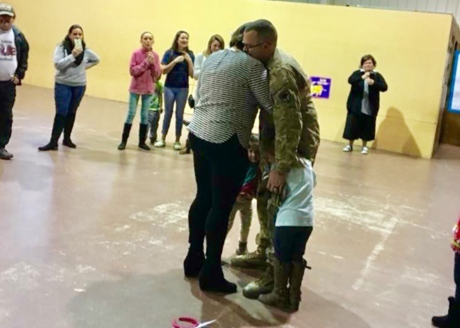 Returning Soldier gives daughter a birthday surprise