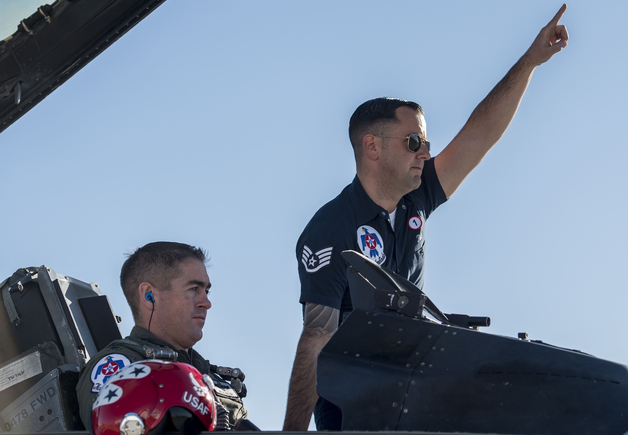 Walsh assumes command of Thunderbirds squadron