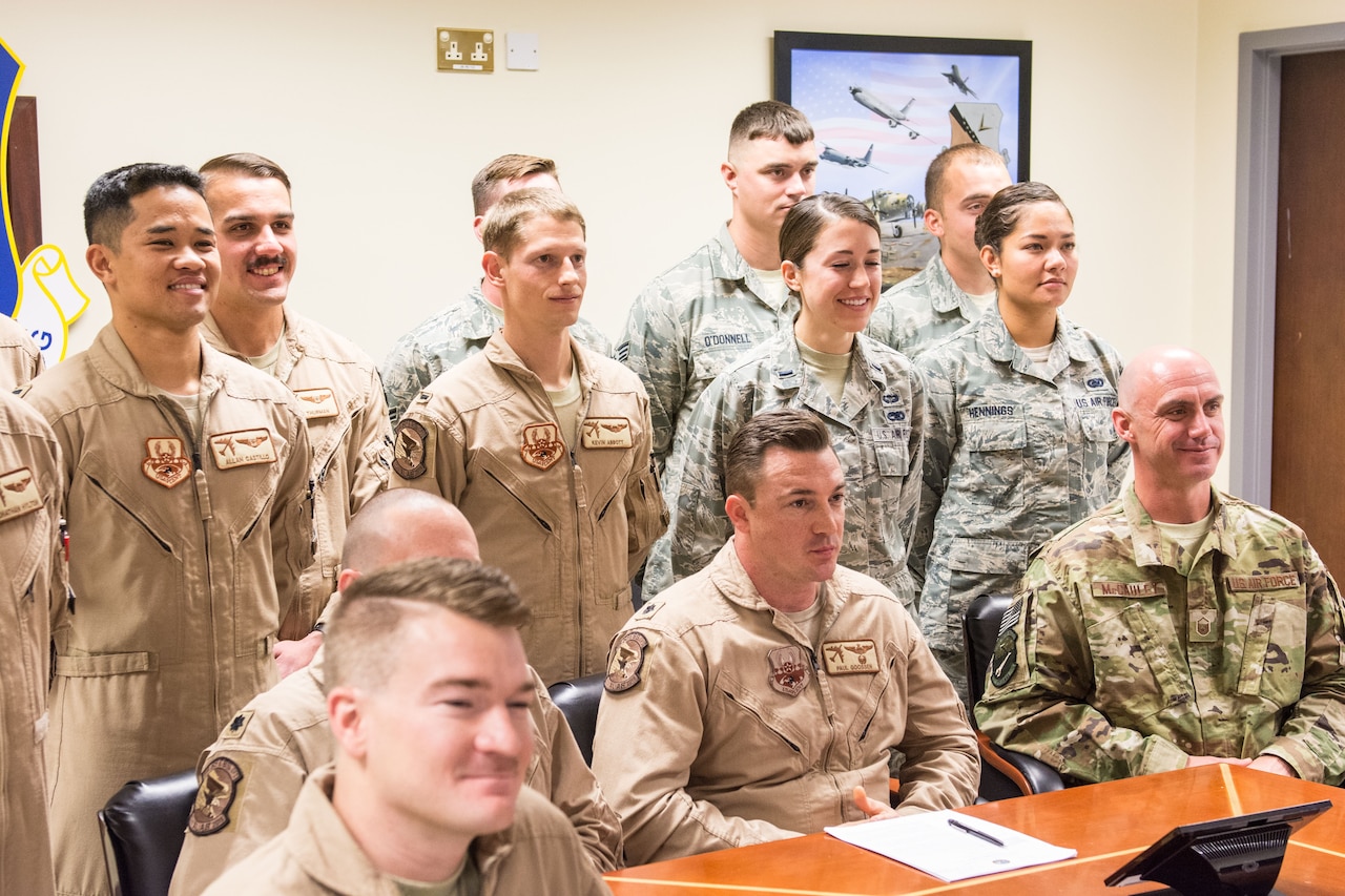 President Trump wishes Airmen a Merry Christmas