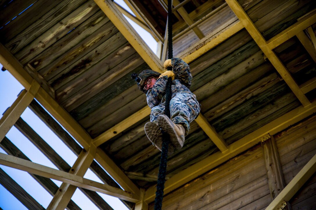 U.S. Marines with Special Purpose Marine Air-Ground Task Force-Crisis Response-Africa maintain their fast-rope proficiency at Naval Station Rota, Spain, Nov.6, 2017. SPMAGTF-CR-AF is deployed to conduct limited crisis-response and theater-security operations in Europe and North Africa. (U.S. Marine Corps photo by Sgt. Takoune H. Norasingh)