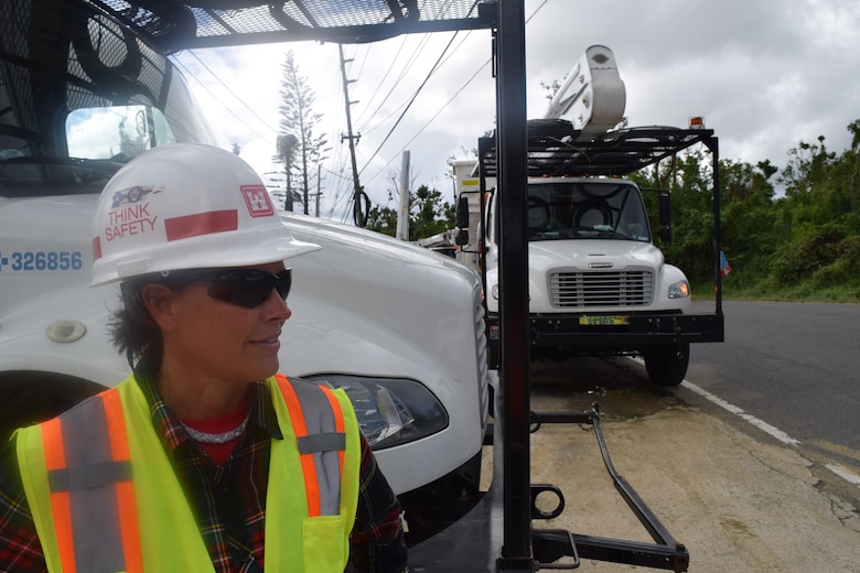 Army Corps of Engineers Task Force Power Restoration continues their mission to restore power to residents of Puerto Rico throughout the holidays. Corps Quality Assurance Specialist Amy Tillery is responsible for maintaining safety throughout the work site and contract management. Tillery, a 21-year U.S. Army veteran, and a park ranger in St. Louis District, deployed to Puerto Rico three months ago. She also worked the Corps’ Blue Roof mission in Punta Santiago and Aibonito. “This has been the most rewarding experience of my life,” said Tillery. “Puerto Rico and its citizens have suffered unimaginable devastation and hardship and I’m so grateful to play a role in restoring the lives of my fellow Americans.”