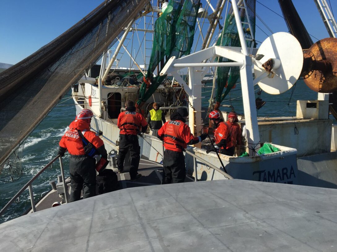 Image of Coast Guard medevac near Hatteras Island.