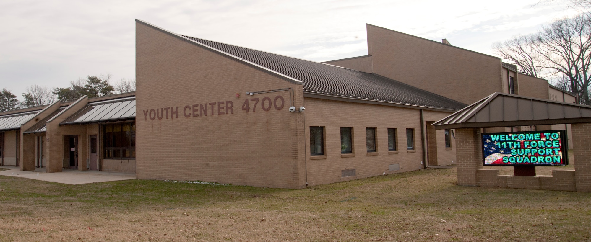 The Youth Center on Joint Base Andrews, Md., hosts classes offered through the Andrews Home Educators organization, a base cooperative support group set up for families of active duty and Reserve members, retirees and DoD employees who desire to have their children educated at home. AHE conducts a semester that lasts from Feb. 2 through the end of May 2017. (U.S. Air Force photo by Staff Sgt. Joe Yanik)