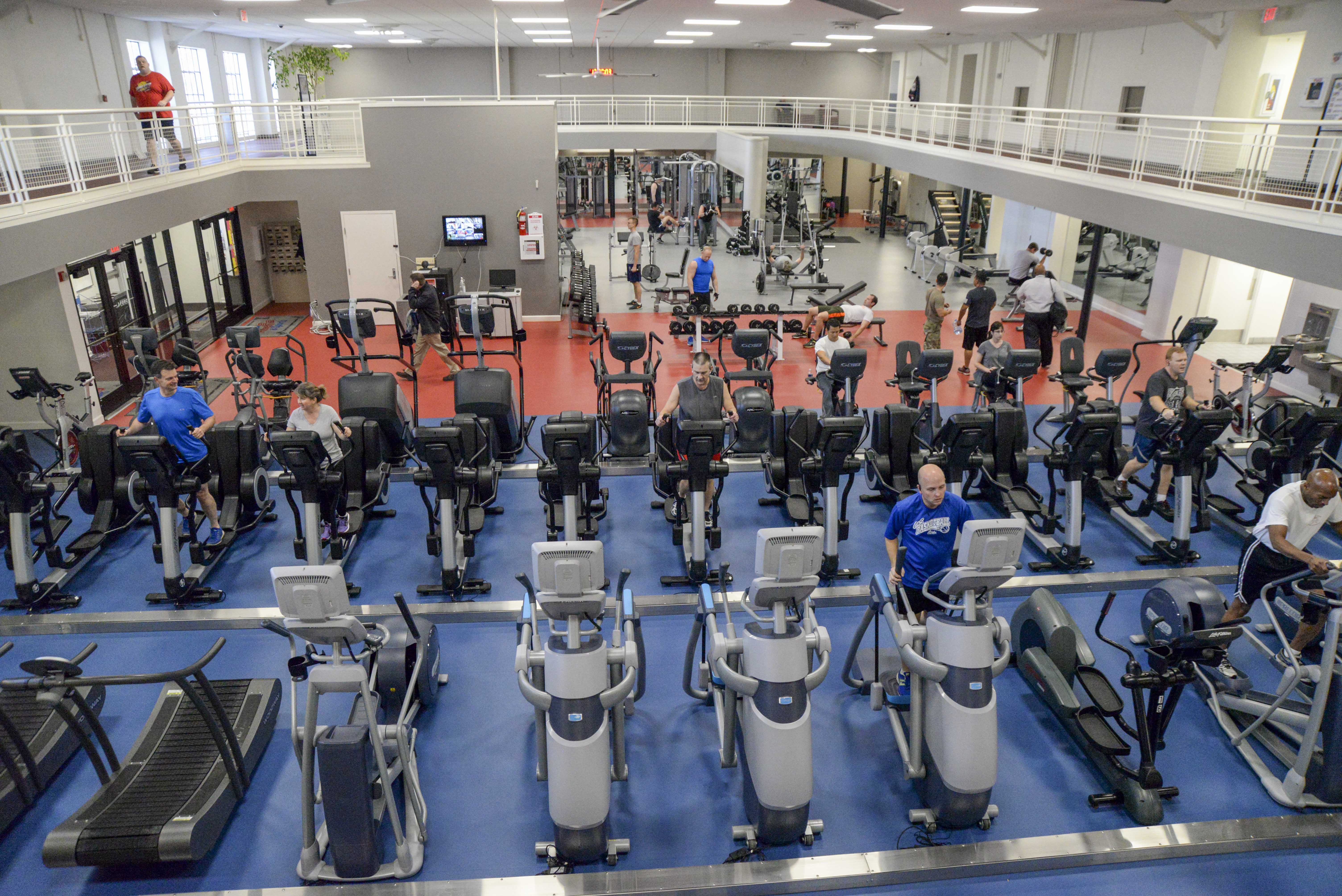 Fitness center completes renovations > Scott Air Force Base > Article