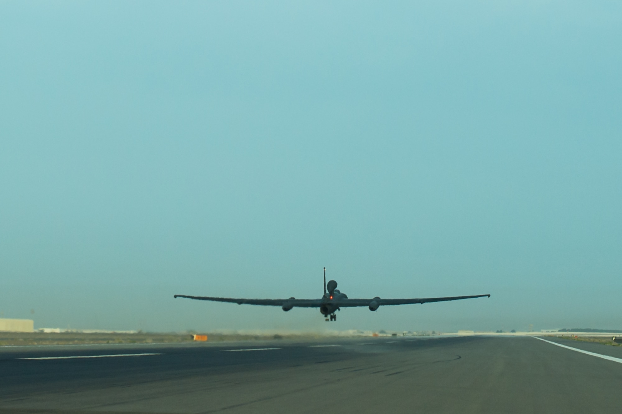 A 380th Air Expeditionary Wing U-2 launches from a flight line on a sortie in support of Combined Joint Task Force- Operation Inherent Resolve at an undisclosed location in Southwest Asia, Feb. 2, 2017. During this flight the airframe reached 30,000 flight hours. This is the second U-2 to reach this milestone out of the U-2 fleet. However, this achievement was the first while serving Air Force Central Command in an expeditionary environment. (U.S. Air Force photo/Senior Airman Tyler Woodward)