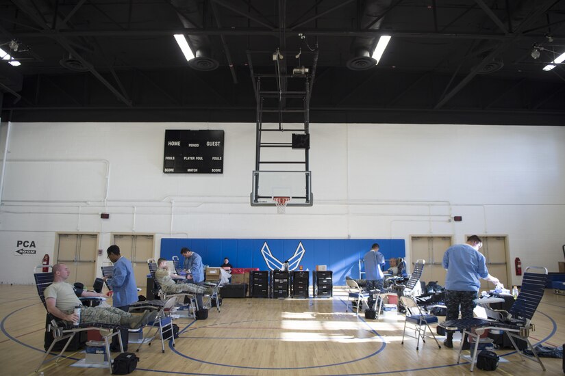 Military members, their families and government employees give blood during the Armed Services Blood Bank Center’s blood donation on Joint Base Andrews, Md., Feb. 6, 2017. The ASBBC spent four hours receiving blood donations from the JBA community and plans to come back in May. (U.S. Air Force photo by Senior Airman Philip Bryant)